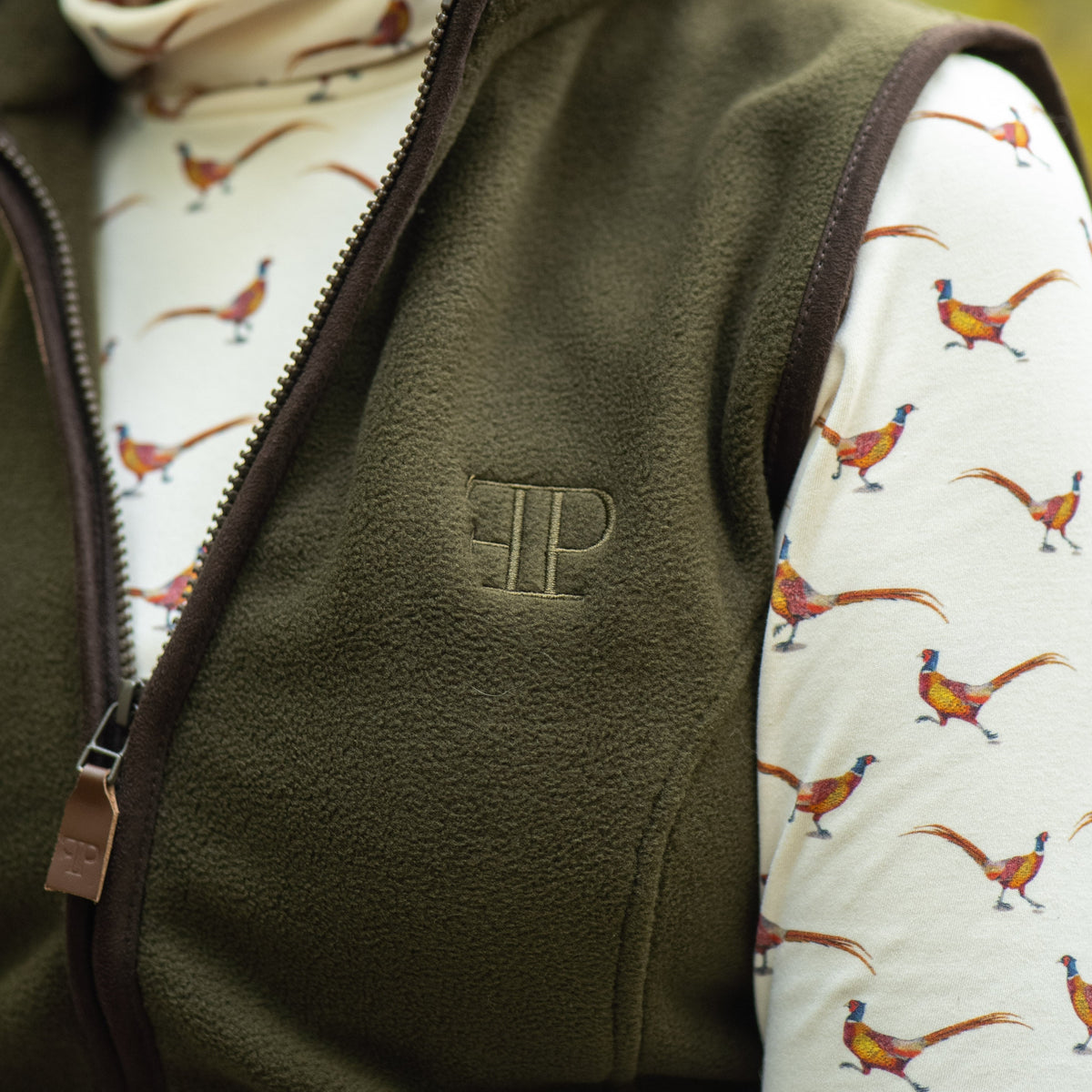 The Sandringham Gilet - Womens - Olive Green