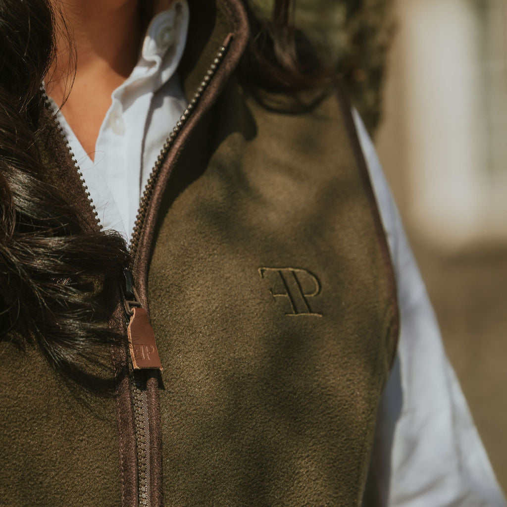 The Sandringham Gilet - Womens - Olive Green