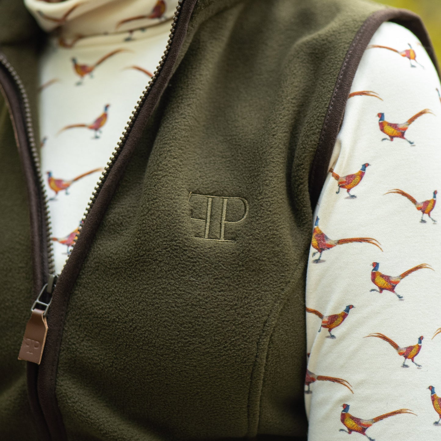 The Sandringham Gilet - Womens - Olive Green