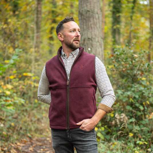 The Sandringham Gilet - Mens - Wine